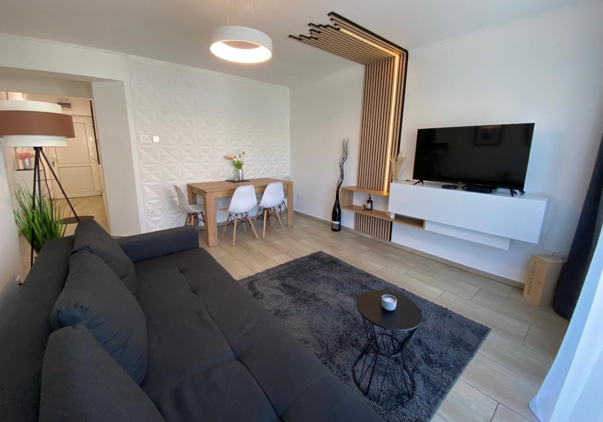 Ikon Apartment Heviz Exterior photo